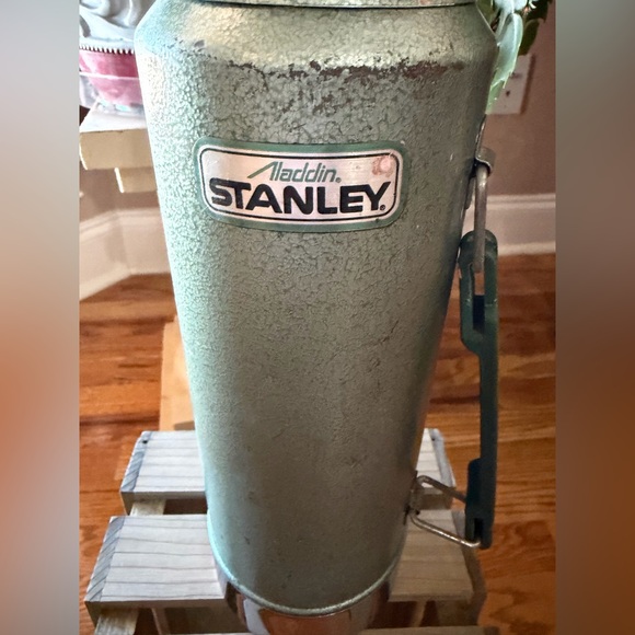 Stanley Vintage Aladdin Green Vacuum Bottle Thermos 1 Quart - Picture 3 of 7